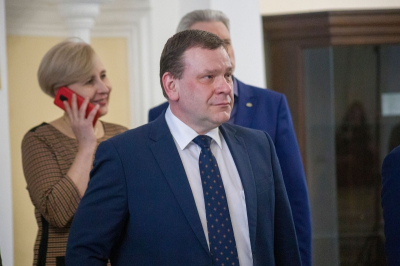 Вице-мэр Екатеринбурга Дмитрий Ноженко начал борьбу за мандат депутата свердловского парламента