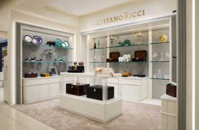 В ЦУМе открылся интерьерный корнер Stefano Ricci
