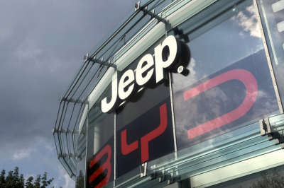 Производитель Jeep и Ram отзывает почти 1 млн машин