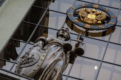 Американец Гилман в суде рассказал о воевавшем прадеде и попросился на СВО