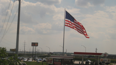 Экономист Сакс обвинил США в оккупации Европы