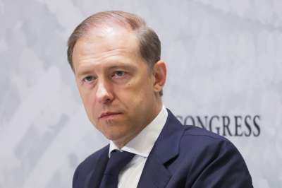 Мантуров вручил награды сотрудникам ракетно-космической отрасли