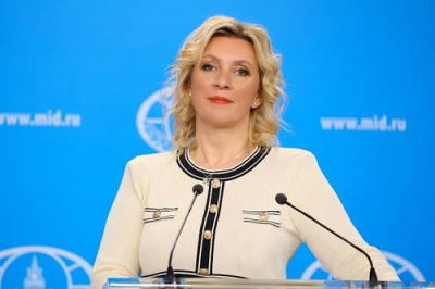 Захарова высказалась о поведении Зеленского на саммите &laquo;Большой семерки&raquo; во Франции