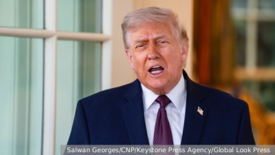 Трамп объявил о сохранении морской блокады Ирана