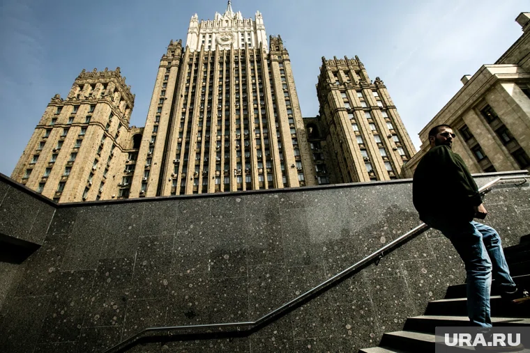 Посла Дании вызвали в МИД России