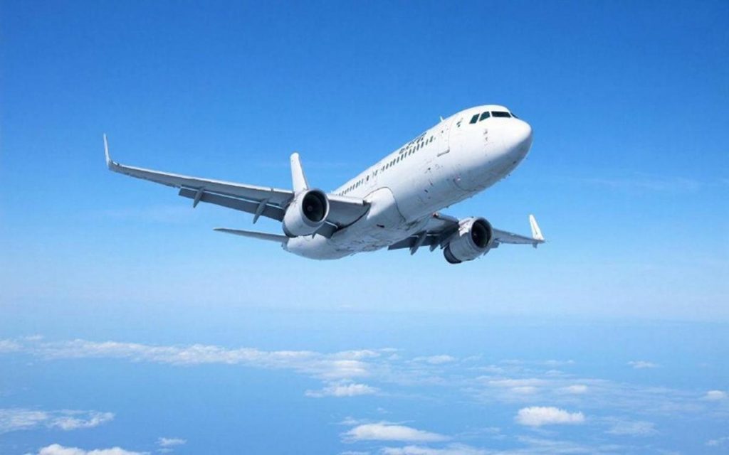 Второй пилот Flydubai напал на командира с ножом и пытался захватить управление самолётом