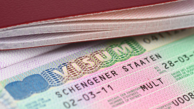 Почему казахстанцам стали чаще отказывать в получении шенгенской визы, ответили в МИД