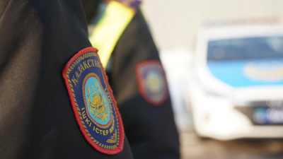 "Ходят по квартирам для проверки удостоверений": в МВД обратились к казахстанцам