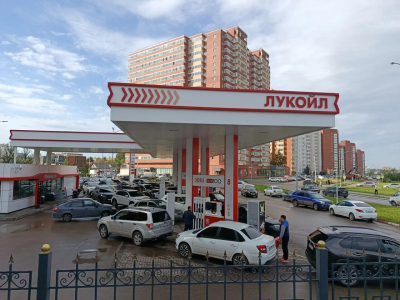 В Пермском крае продолжает дорожать бензин на фоне топливного кризиса