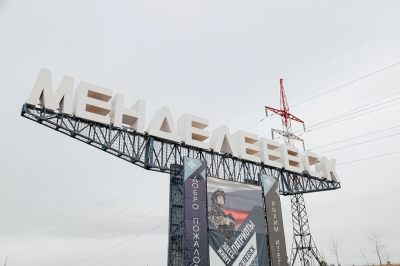 На трассе под Менделеевском столкнулись два авто – пассажирка скончалась на месте