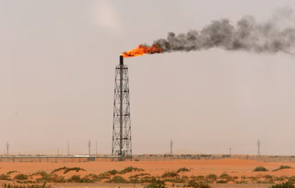 Риски на Ближнем Востоке давят на рынок нефти