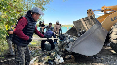 В ВКО продолжаются мероприятия в рамках программы "Таза Казахстан"