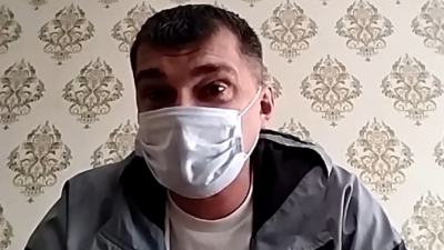 Активист выложил фото машины с надписью «Вежливые люди». Хозяйка авто обвинила его в клевете и взыскивает ущерб