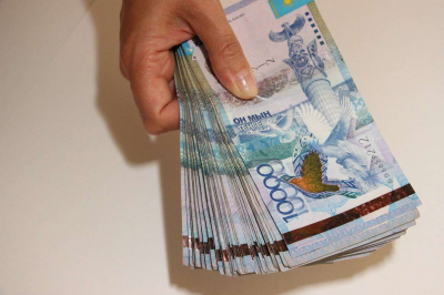 Какие зарплаты иностранные работодатели платят сотрудникам в Казахстане