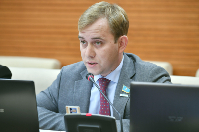 Государство не должно конкурировать с бизнесом – депутат Шаталов