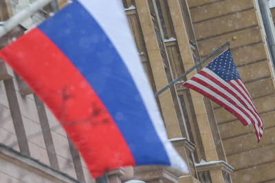 Власти США исключили возможность снятия санкций с российской нефти