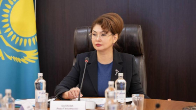 "Не просто праздник": министр культуры поздравила казахстанцев с днем труда