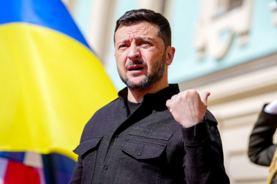 Политолог ответил, кто может заставить Зеленского уйти в отставку