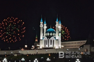 День Победы в Казани завершился праздничным салютом