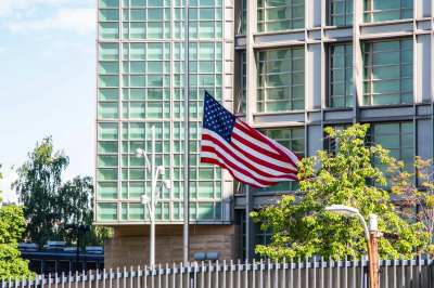 В США 25-летнюю учительницу арестовали за груминг ученика